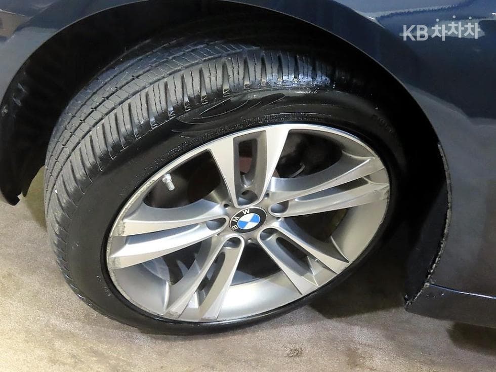 BMW 4시리즈 (F32)420d 그란Coupe F36 xDrive 스포츠 라Seater - 20