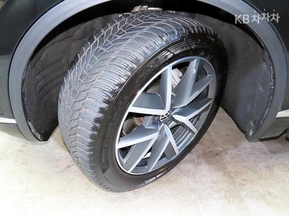 Volkswagen Touareg 3rd Gen3.0 Turbo Diesel Injection Prestige - 20