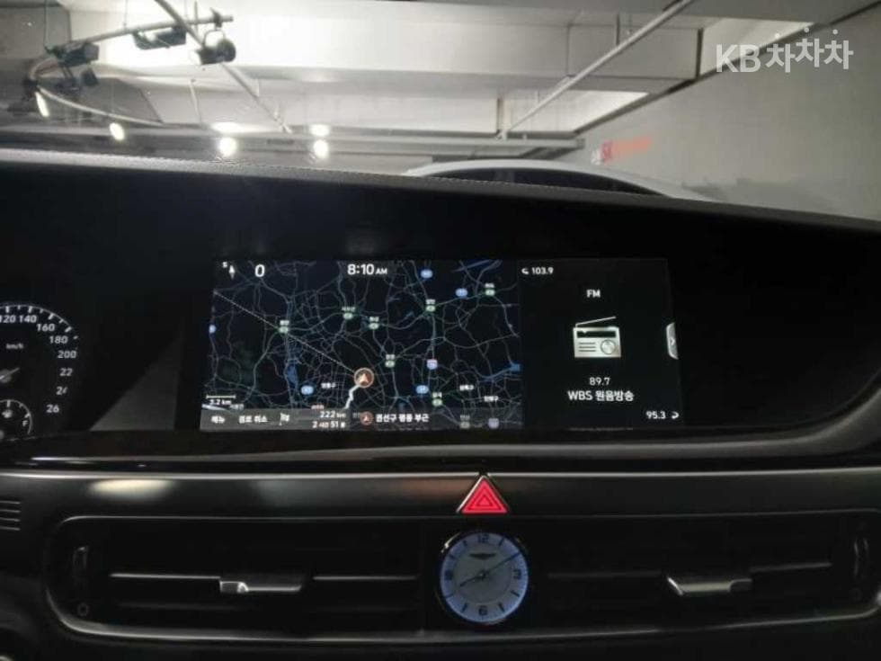 Genesis G903.8 GDi AWD Premium Luxury - 11