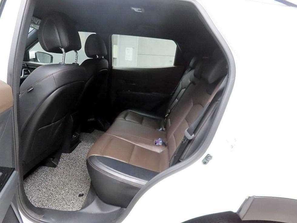КейДжи Мобилити 뷰티플 코란도1.5 GDi Turbo 4x4 C5 Plus - 6