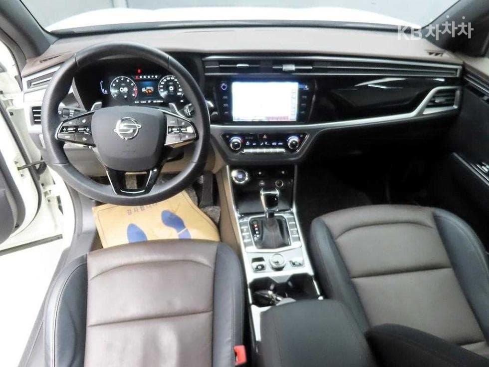 КейДжи Мобилити 뷰티플 코란도1.5 GDi Turbo 4x4 C5 Plus - 7