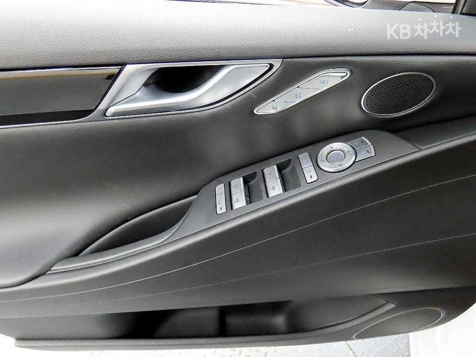Genesis G80(RG3)3.5 Turbo Gasoline Direct Injection AWD - 11