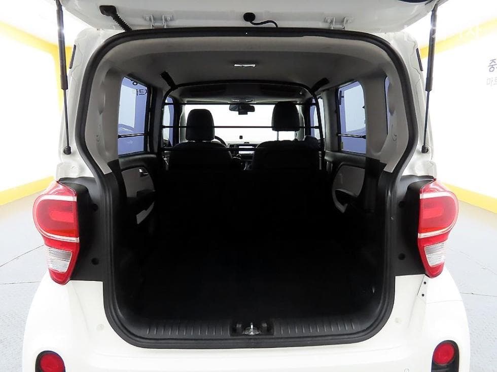 Kia The New (facelift) Ray (van) Van1.0 Gasoline Van 2-seater Prestige Special (special feature/edition) - 17
