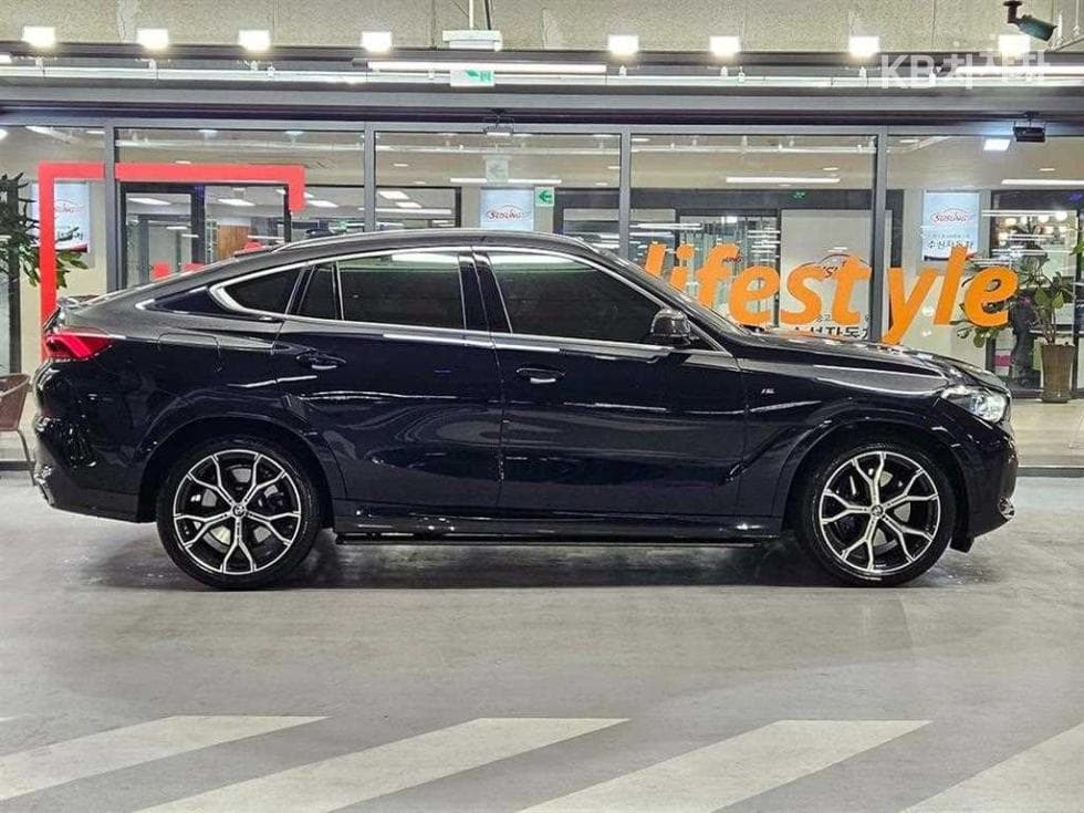 BMW X6(G06)xDrive 40i M Sport Package - 3