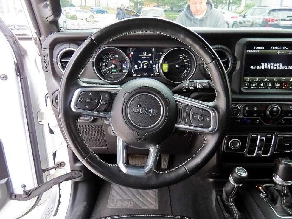 지프 랭글러 (JL)2.0 PHEV 오버랜드 파워Top (Cargo) 4도어 4Xe Standard - 8