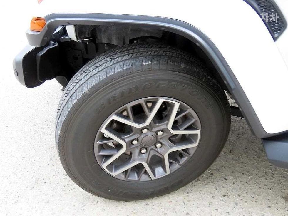 지프 랭글러 (JL)2.0 PHEV 오버랜드 파워Top (Cargo) 4도어 4Xe Standard - 20