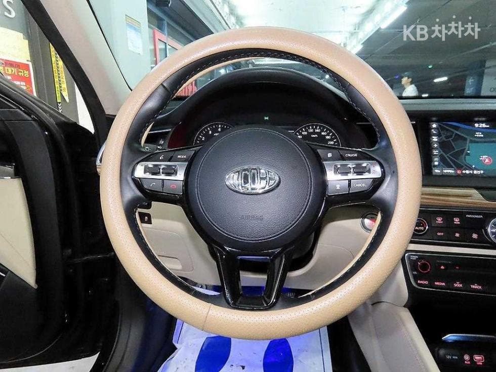 Kia All New K72.4 GDi Limited - 8