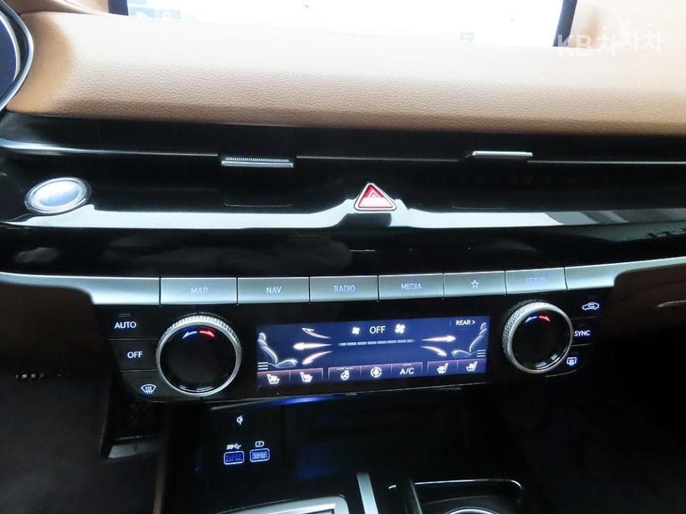 Genesis G80(RG3)2.5 Turbo Gasoline Direct Injection AWD - 9