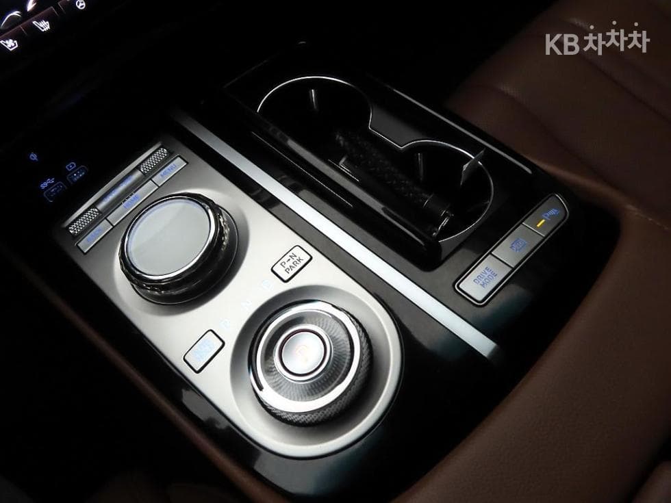 Genesis G80(RG3)2.5 Turbo Gasoline Direct Injection AWD - 10