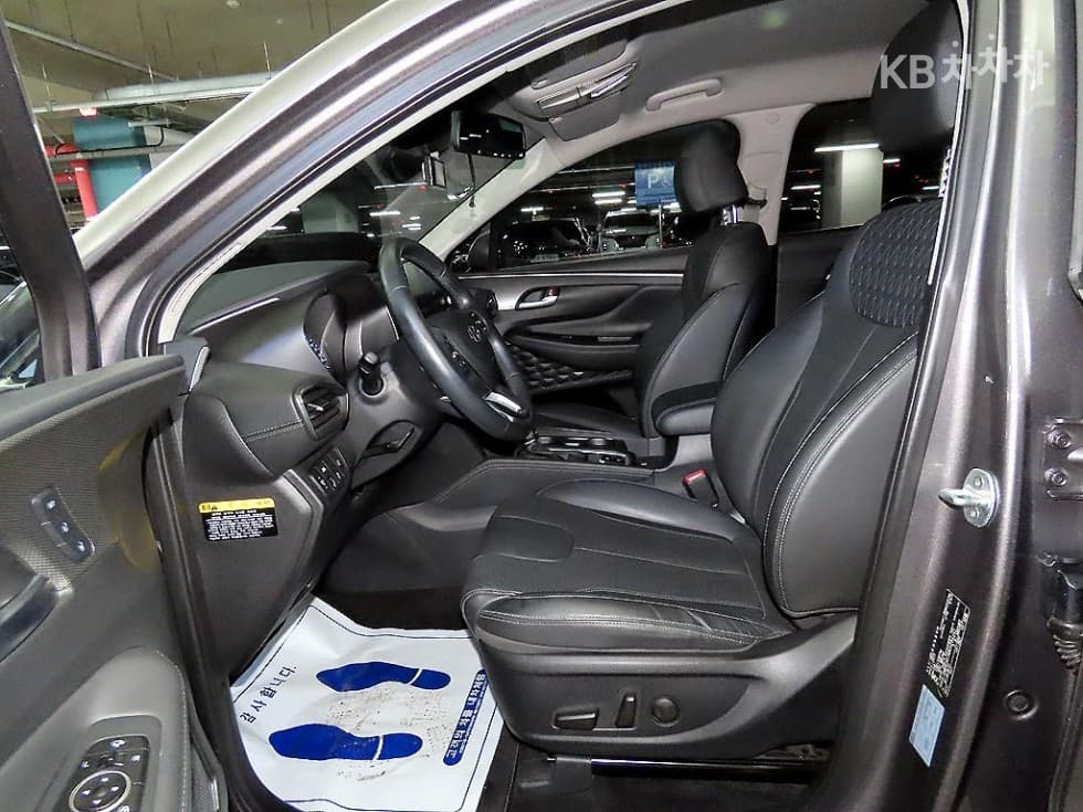 Hyundai Santa Fe TMGasoline 2.0T 2WD Prestige - 6