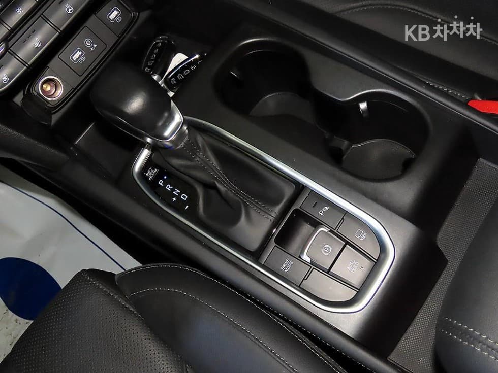 Hyundai Santa Fe TMGasoline 2.0T 2WD Prestige - 12