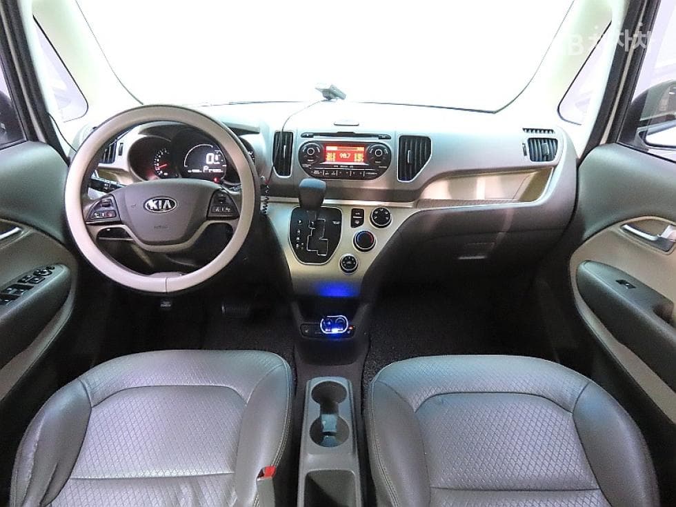 Kia Ray (van)1.0 Gasoline Luxury - 6