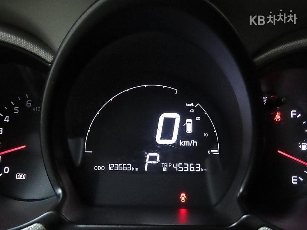 Kia Ray (van)1.0 Gasoline Luxury - 8