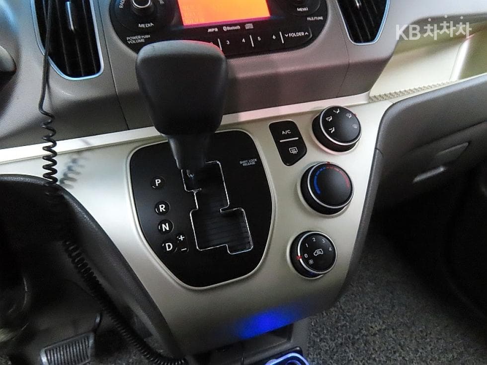 Kia Ray (van)1.0 Gasoline Luxury - 9