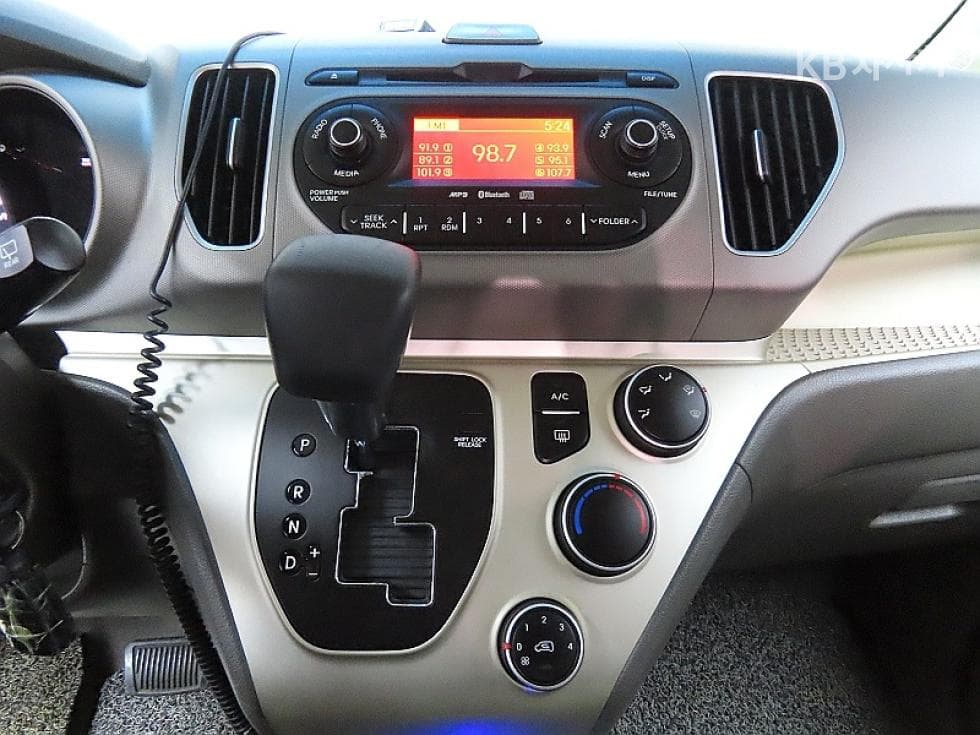 Kia Ray (van)1.0 Gasoline Luxury - 17