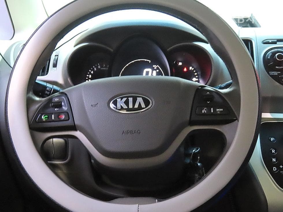 Kia Ray (van)1.0 Gasoline Luxury - 18