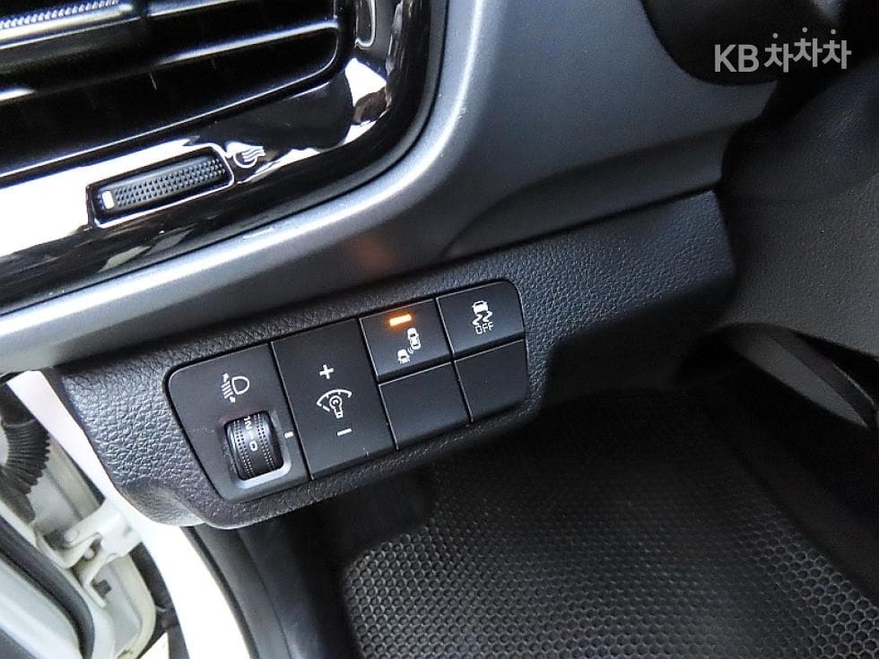 Kia StonicDiesel 1.6 VGT Prestige - 12