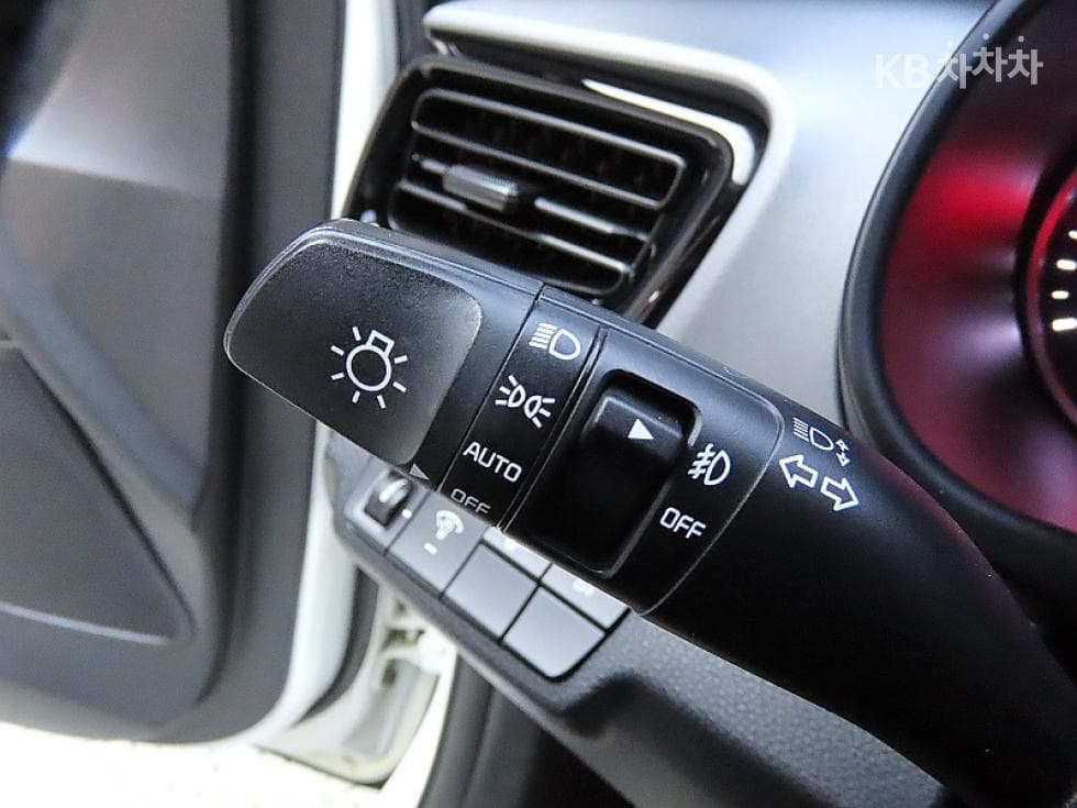 Kia StonicDiesel 1.6 VGT Prestige - 14