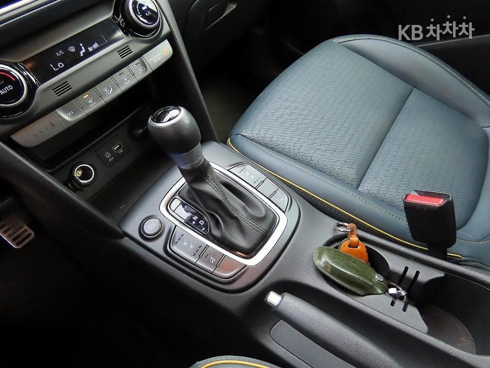 Hyundai Kona1.6 Turbo Modern 아트 - 11