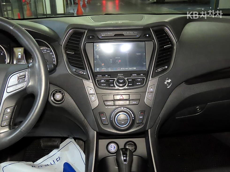 Hyundai Santa Fe DMHyundai R-engine 2.0 diesel 4WD PREMIUM - 11