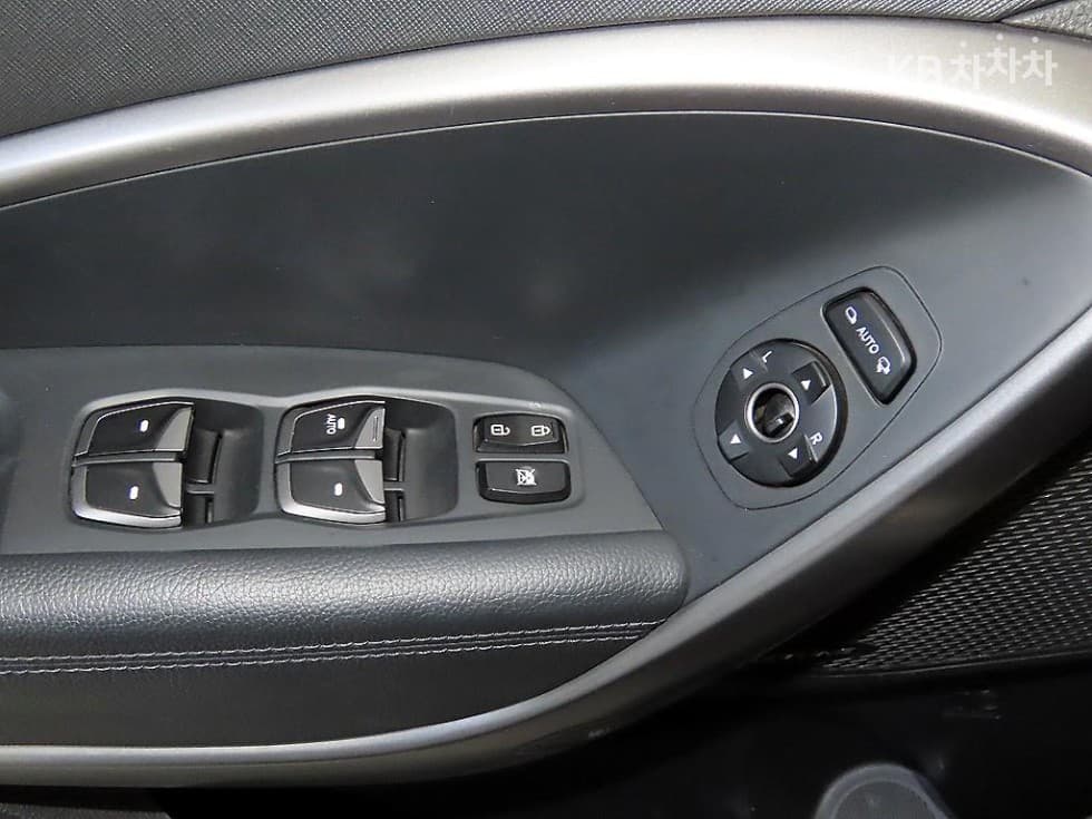 Hyundai Santa Fe DMHyundai R-engine 2.0 diesel 4WD PREMIUM - 14
