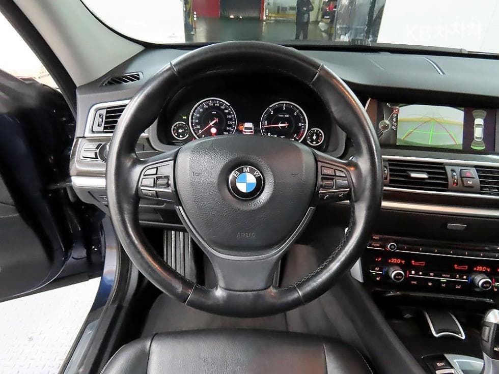 BMW Gran Turismo5 Series GT ED Edition F07 - 9