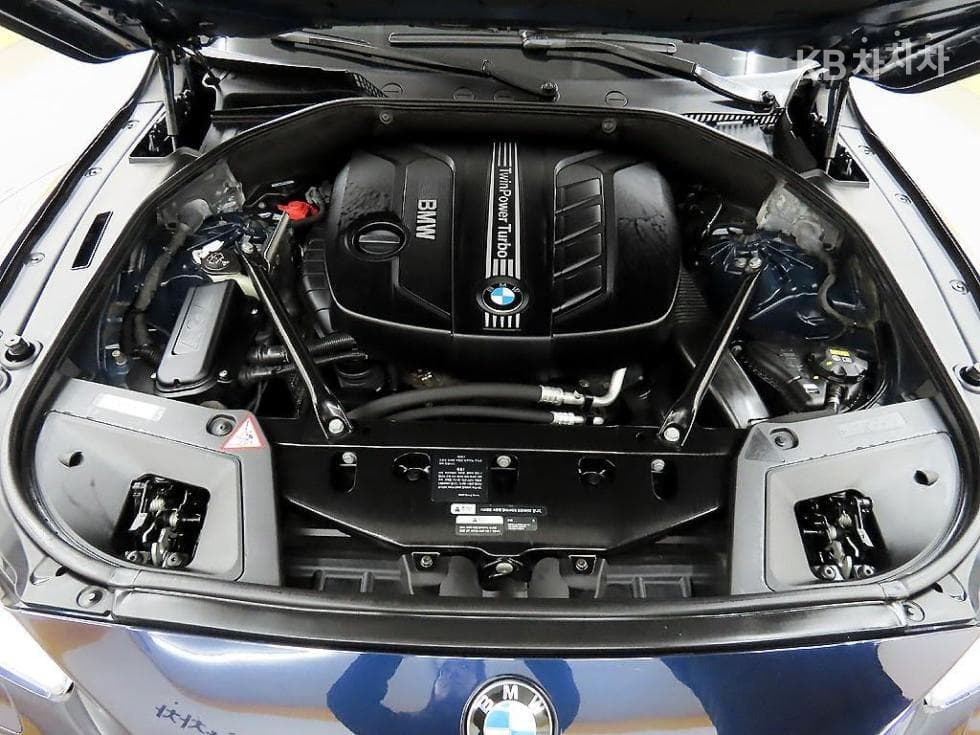 BMW Gran Turismo5 Series GT ED Edition F07 - 19