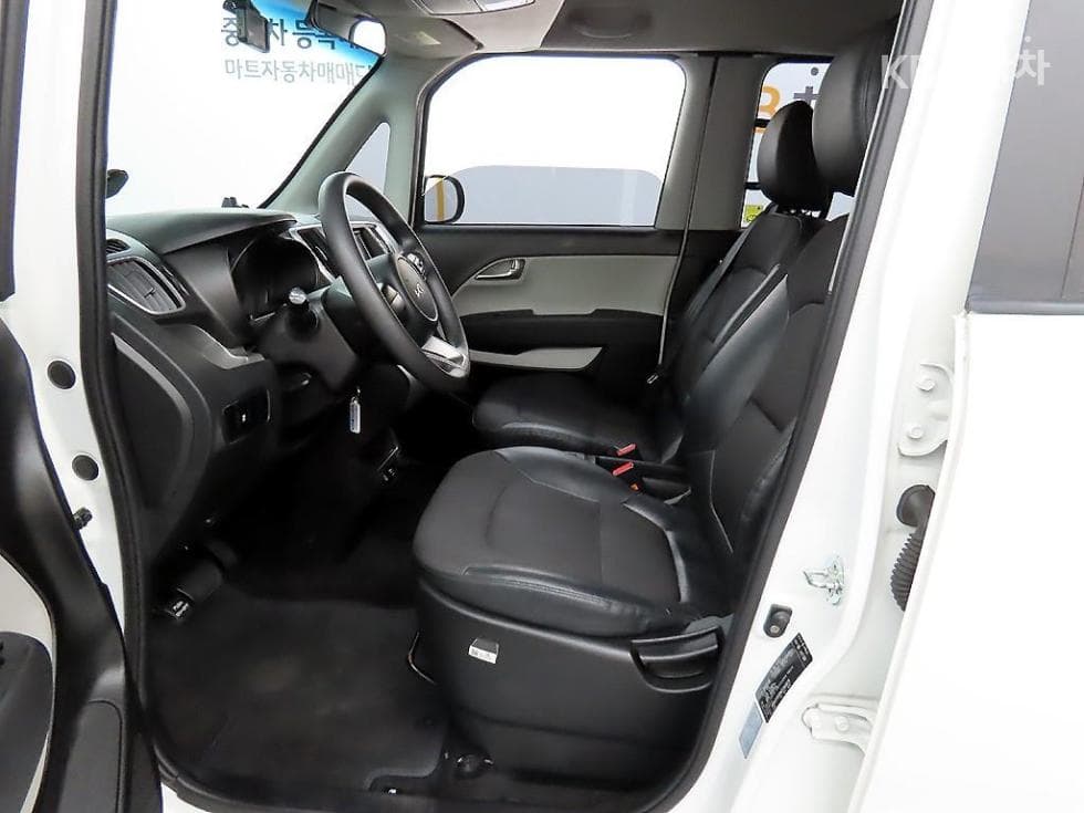 Kia The New (facelift) Ray (van) Van1.0 Gasoline Van 2-seater Standard - 5