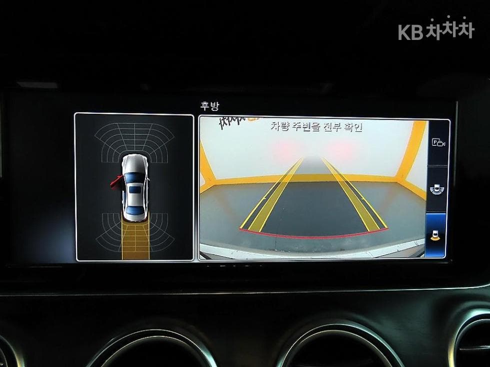 Mercedes-Benz E-Class (W213)E220d 4MATIC Avantgarde - 16