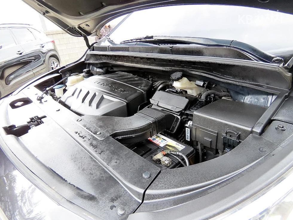 Kia The New (facelift) Carnival9-seater 2.2 Diesel Luxury - 19