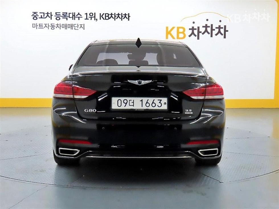 Genesis G803.3 GDI AWD Premium Luxury - 3