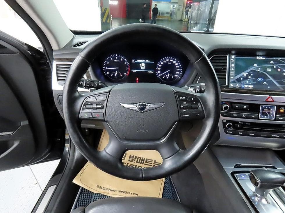 Genesis G803.3 GDI AWD Premium Luxury - 9