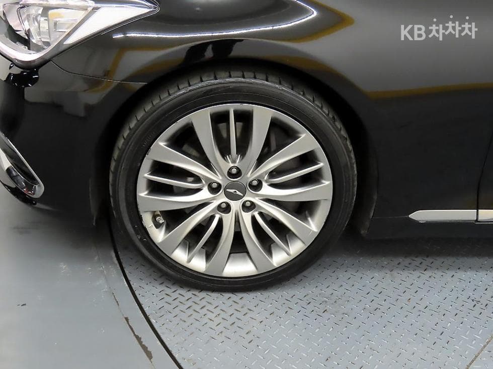 Genesis G803.3 GDI AWD Premium Luxury - 20