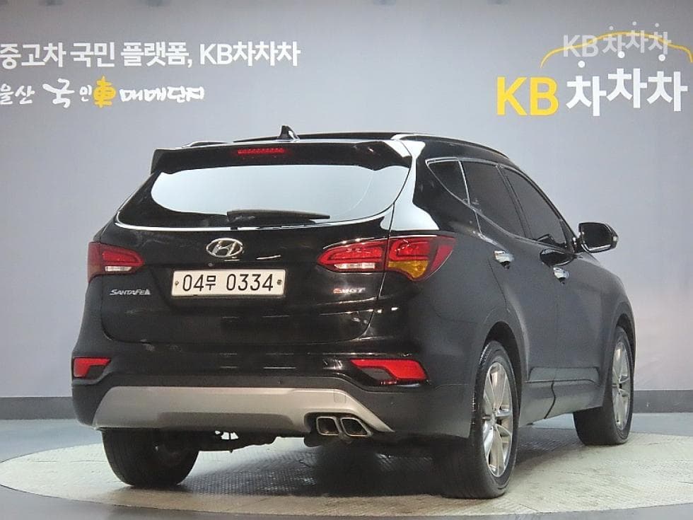 Hyundai Santa Fe The PrimeDiesel Hyundai R-engine 2.0 diesel 2WD 5-seater Exclusive Special (special feature/edition) - 2