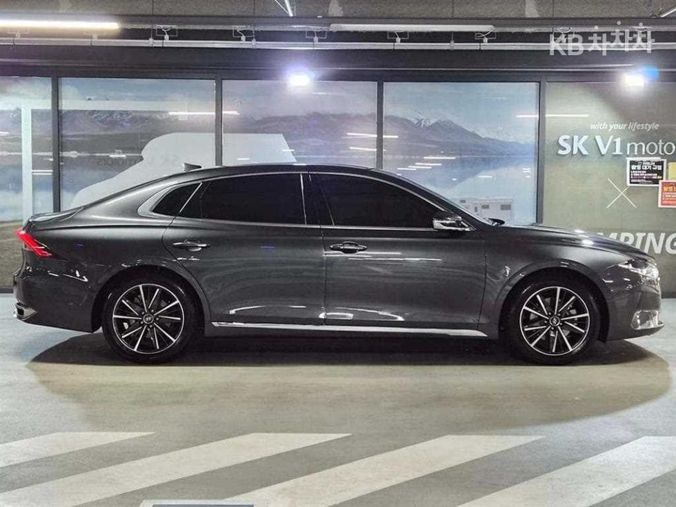 Hyundai The New (facelift) Grandeur (Azera)2.5 Exclusive - 3