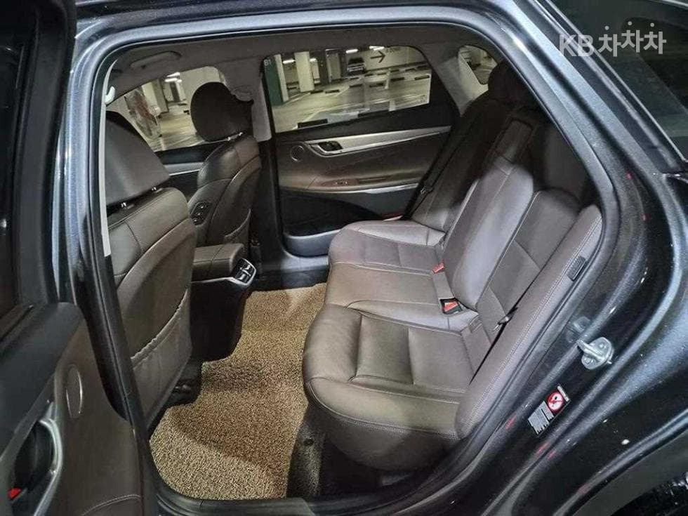 Hyundai The New (facelift) Grandeur (Azera)2.5 Exclusive - 7