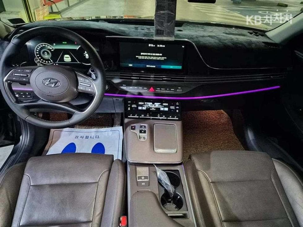 Hyundai The New (facelift) Grandeur (Azera)2.5 Exclusive - 10