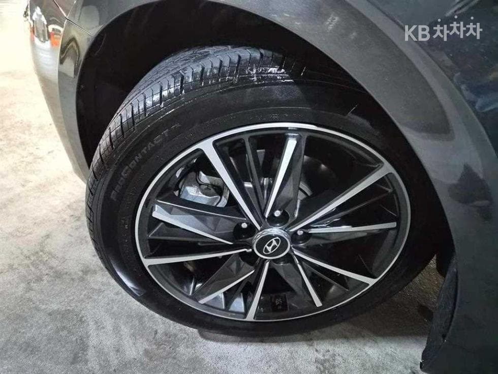 Hyundai The New (facelift) Grandeur (Azera)2.5 Exclusive - 20
