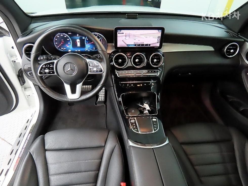 Mercedes-Benz GLC(X253)300 4Matic Premium - 7