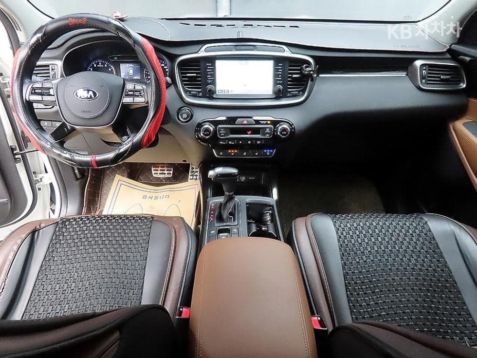 Киа The New (фейслифт) Sorento2.0 T-GDI 2WD 마스터 Специал (специален признак/издание) - 7