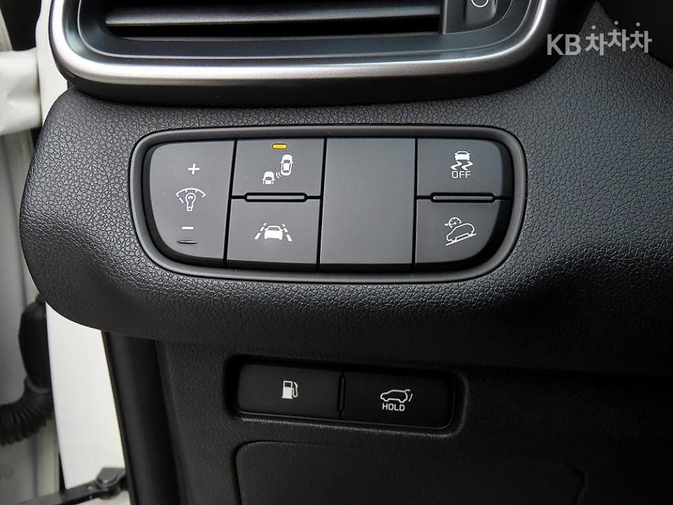 Киа The New (фейслифт) Sorento2.0 T-GDI 2WD 마스터 Специал (специален признак/издание) - 13