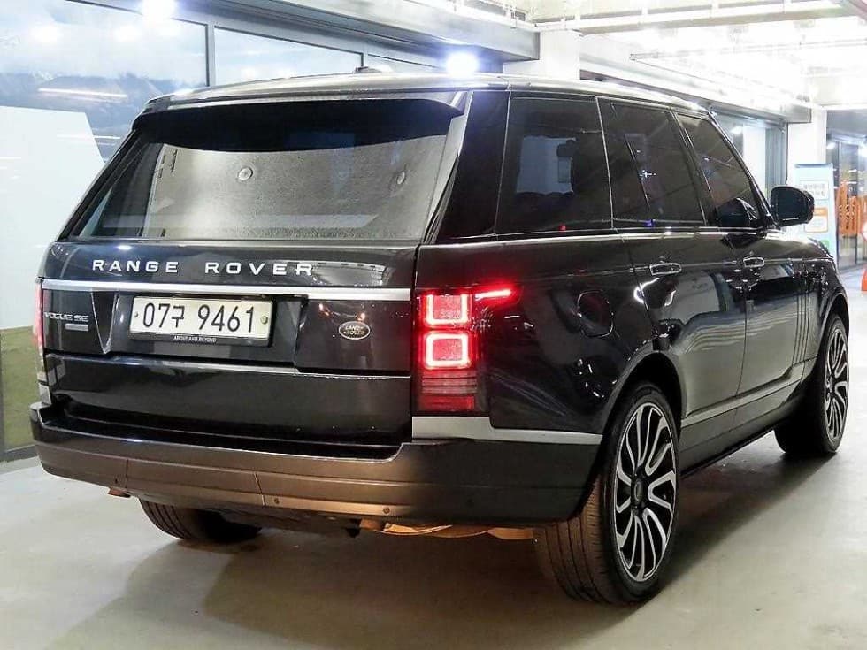 Land Rover New Range Rover5.0 V8 SC 보그 SE 405 - 4