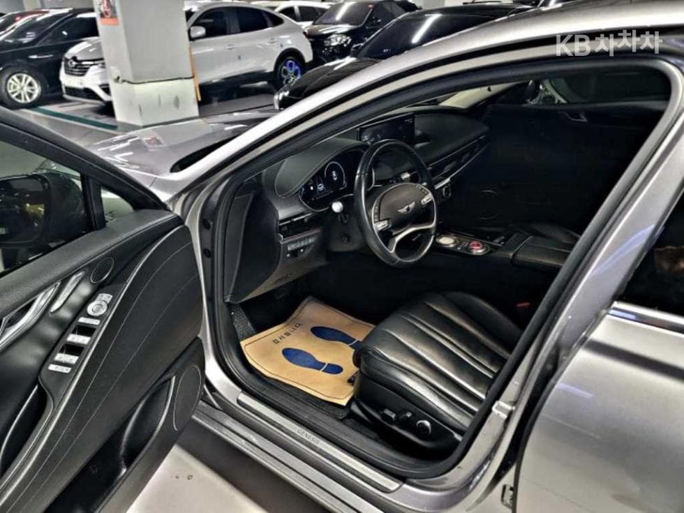 Genesis G80(RG3)2.5 Turbo Gasoline Direct Injection 2WD - 13