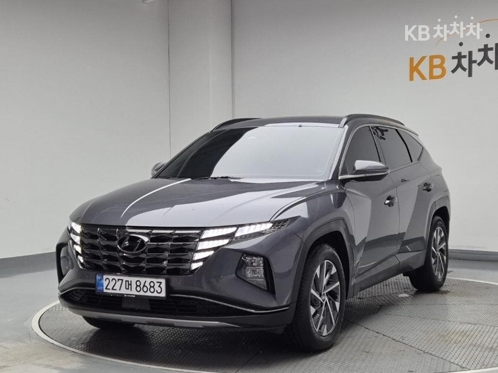 Hyundai The All New Tucson Hybrid(NX (Lexus SUV)4) 1.6T HEV Inspiration - Image 1
