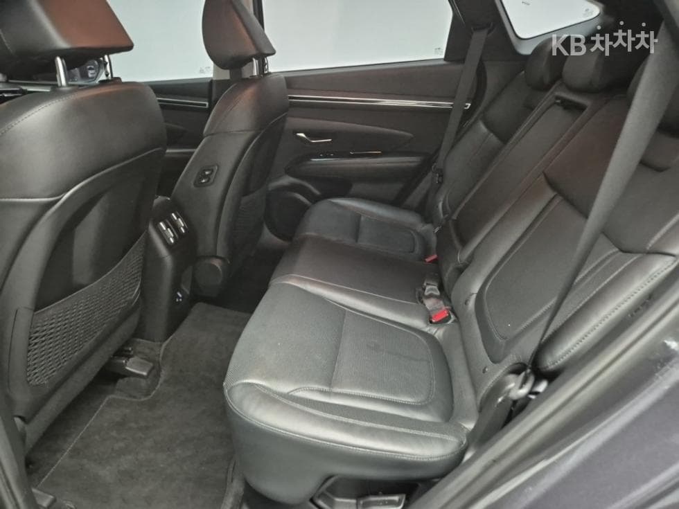 Hyundai The All New Tucson Hybrid(NX (Lexus SUV)4)1.6T HEV Inspiration - 12