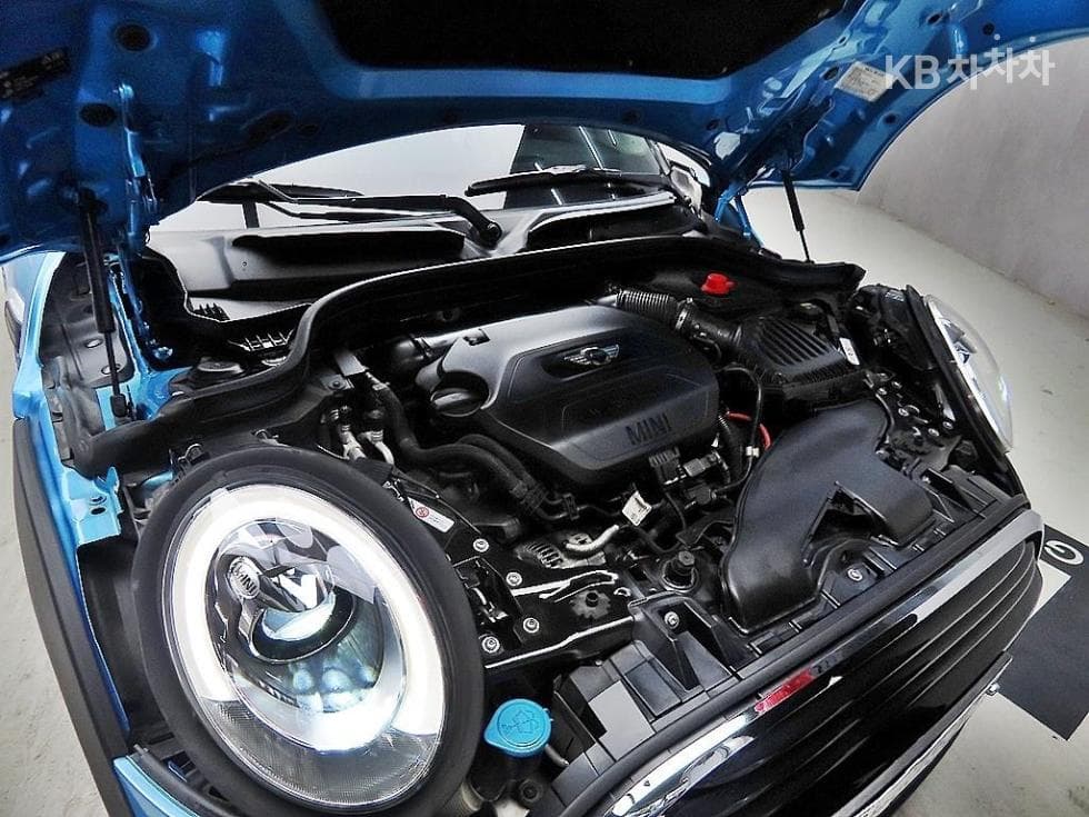 Мини Cooper 3도어D 1.5 Среден клас - 19