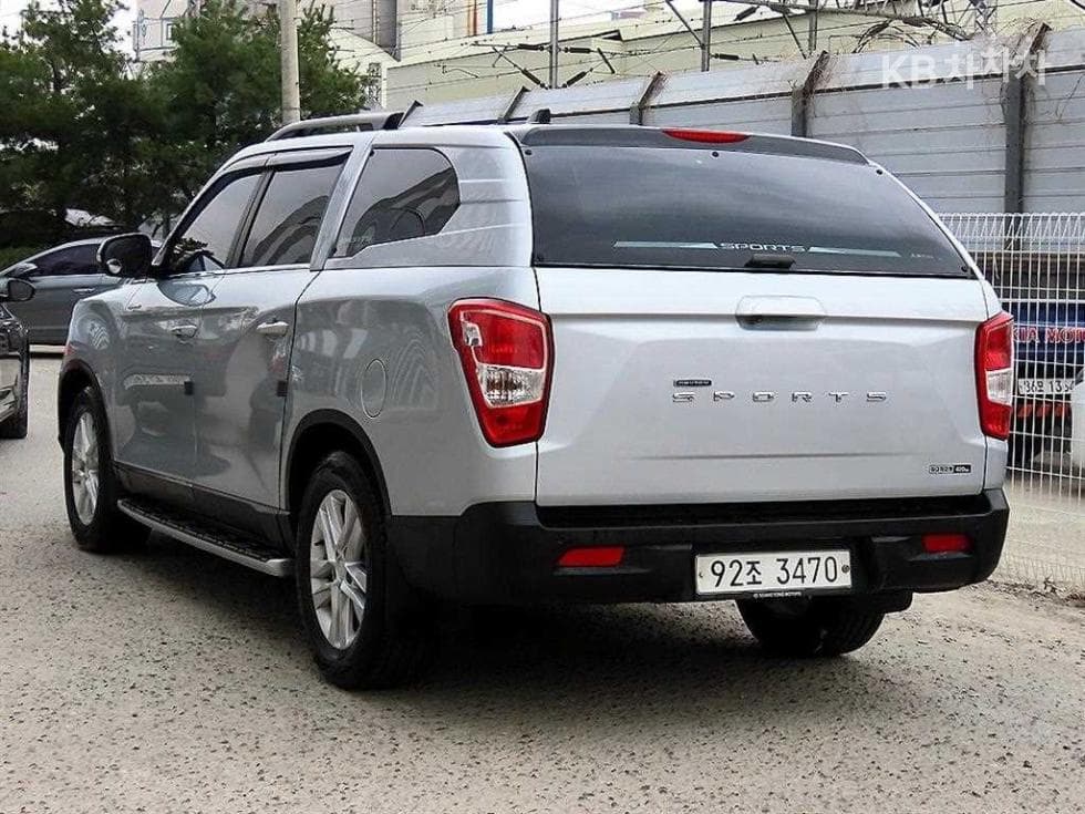 KG Mobility Rexton 스포츠2.2 4WD Prestige - 3