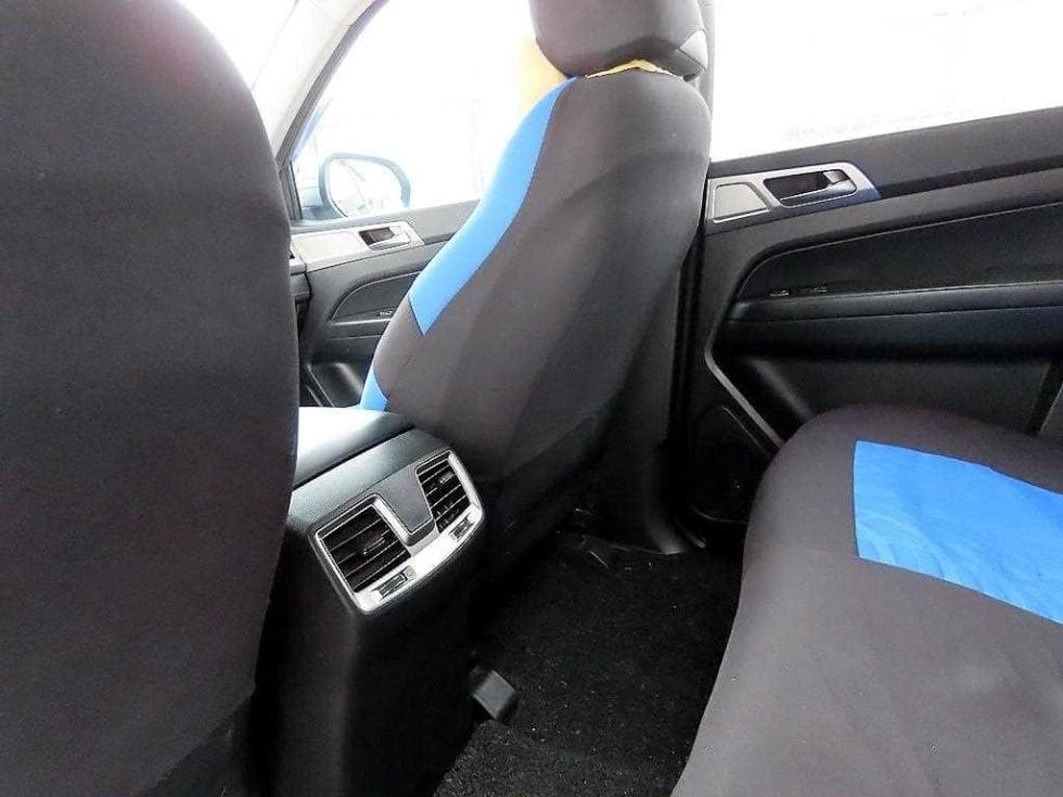 KG Mobility Rexton 스포츠2.2 4WD Prestige - 16