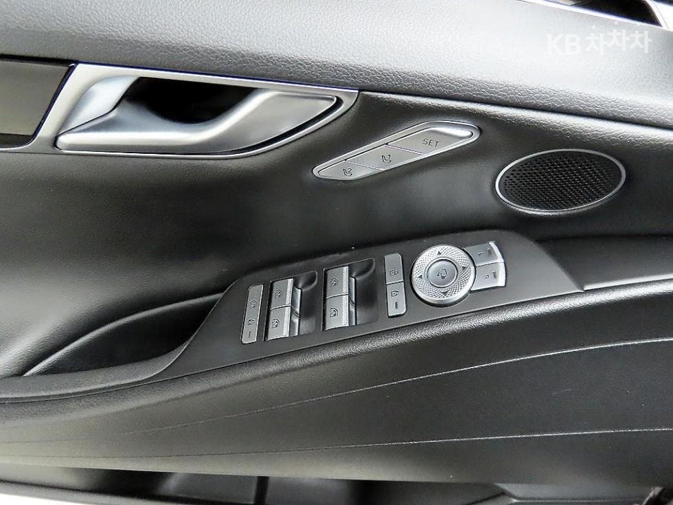 Genesis G80(RG3)3.5 Turbo Gasoline Direct Injection AWD - 11