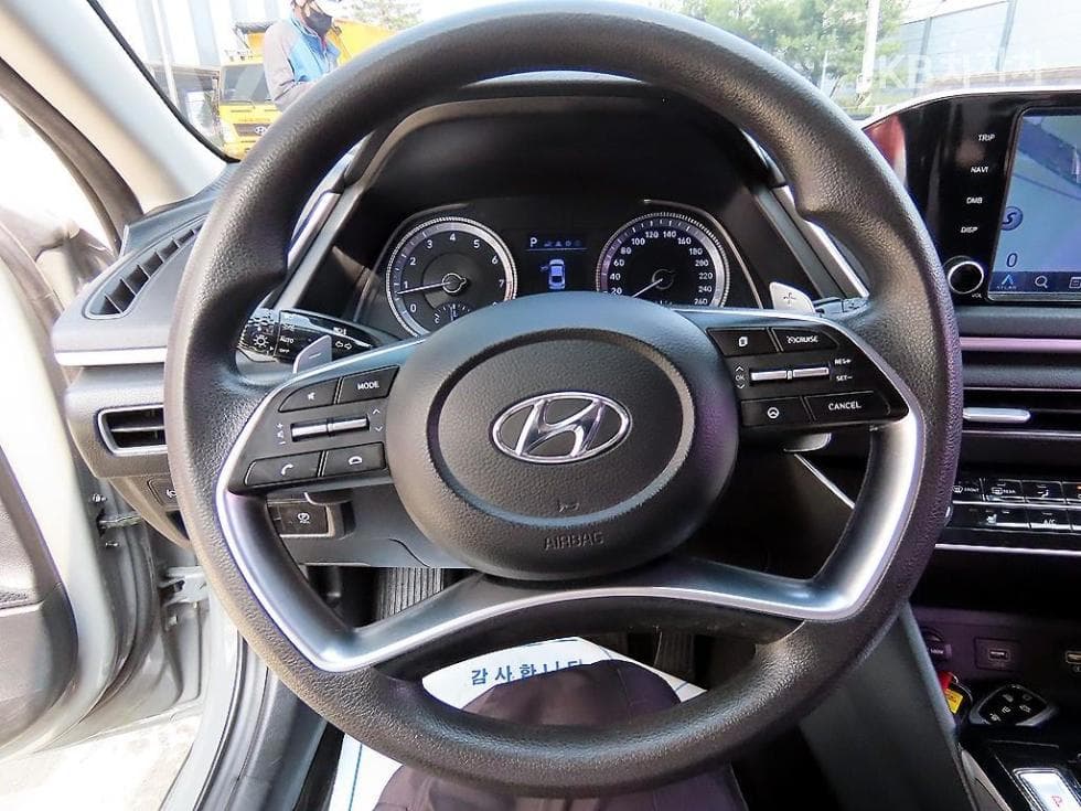 Hyundai Sonata (DN8)2.0 LPG Rental car Smart - 8